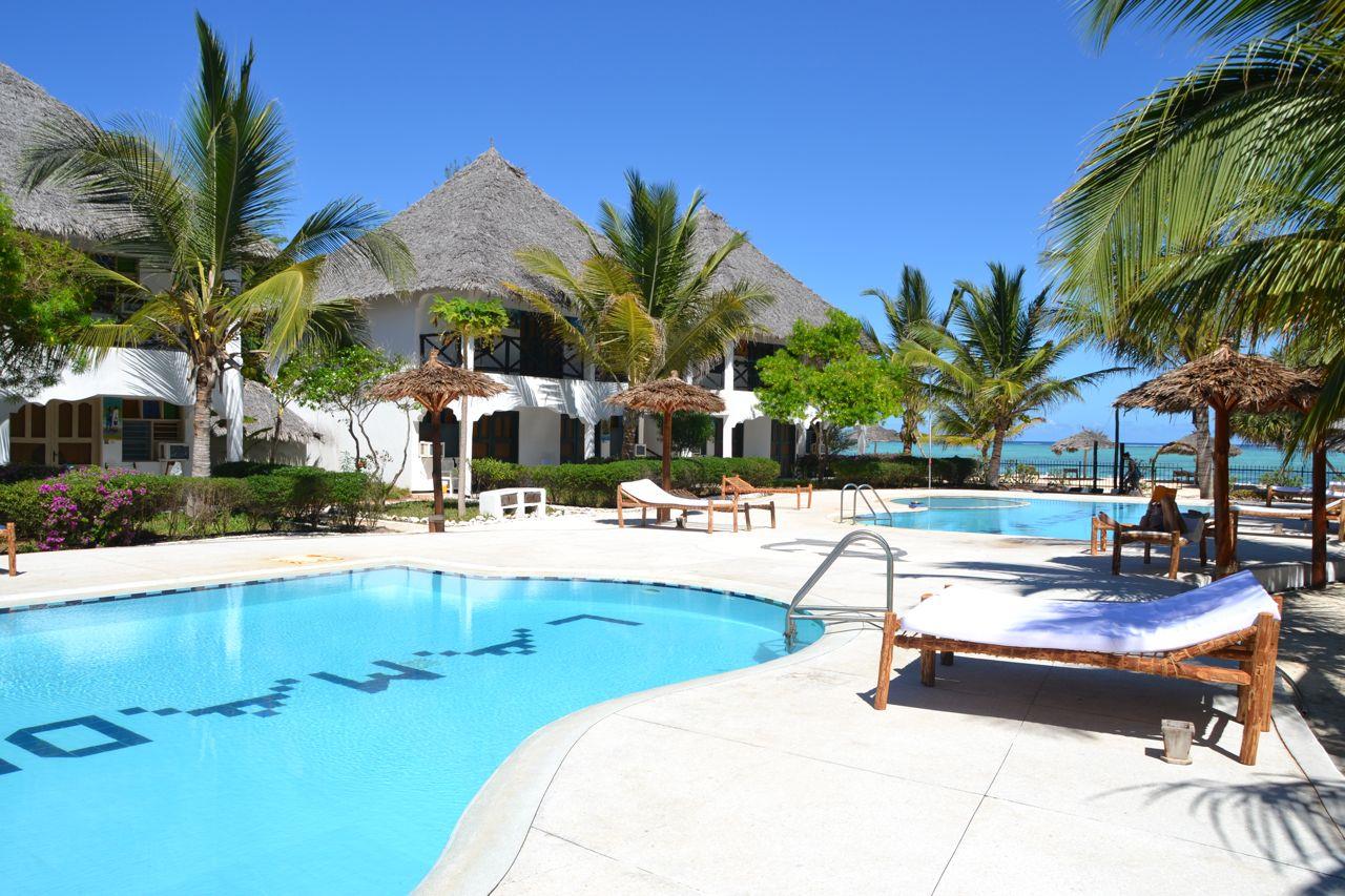 La Madrugada Beach Resort