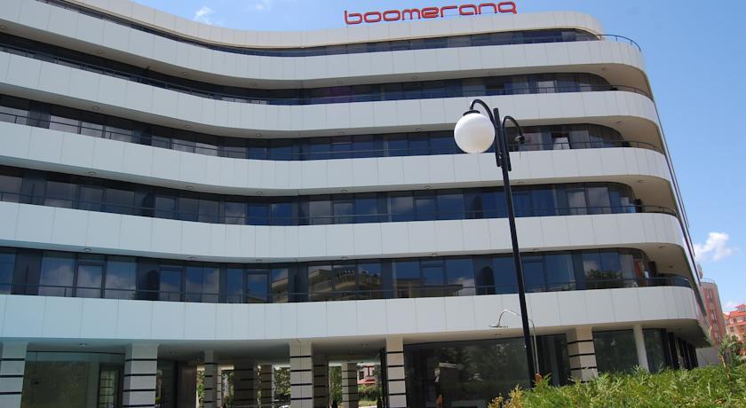 Boomerang Residence